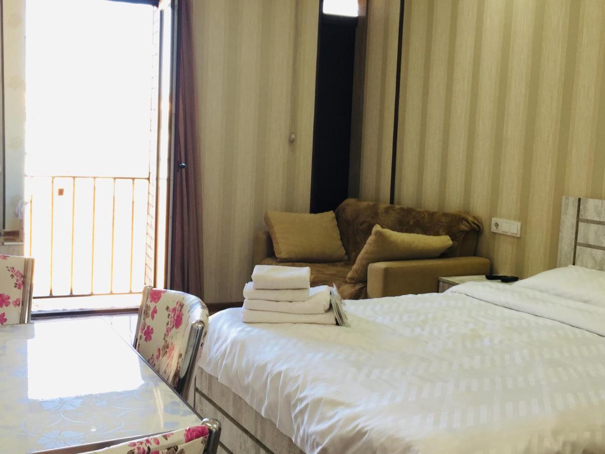 Hotel Tourist تبليسي المظهر الخارجي الصورة